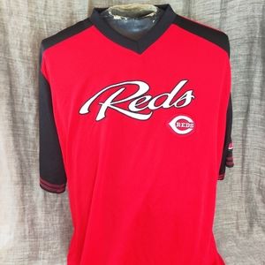 Xl Cincinnati Reds Official Merchandise Shirt 30"